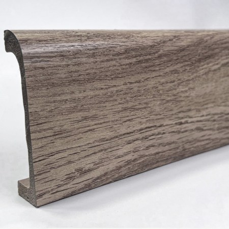 osvetlennyi-dub_1751025474